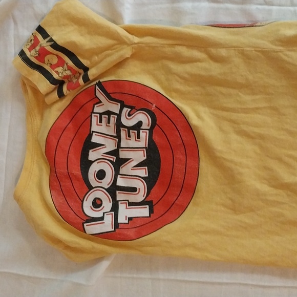 Looney tunes T-shirt xs - Picture 4 of 4